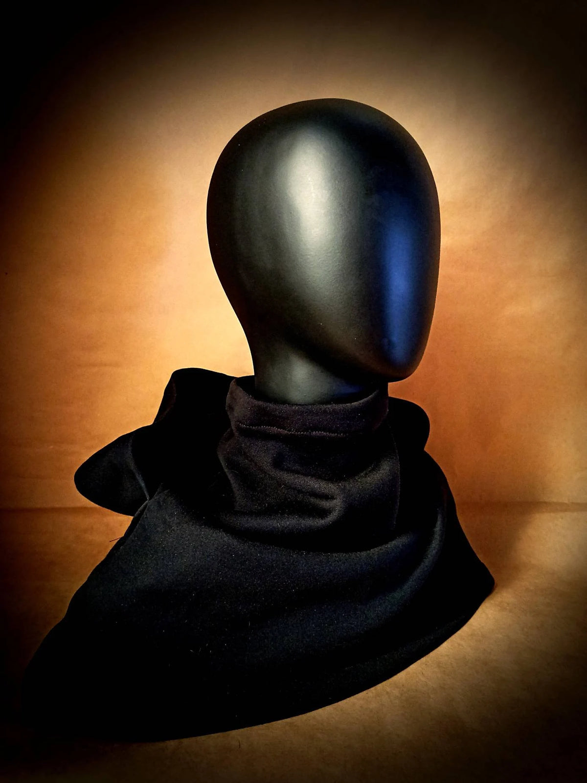 Schwarze Kapuzen-Kutte, Gothic-Kapuze