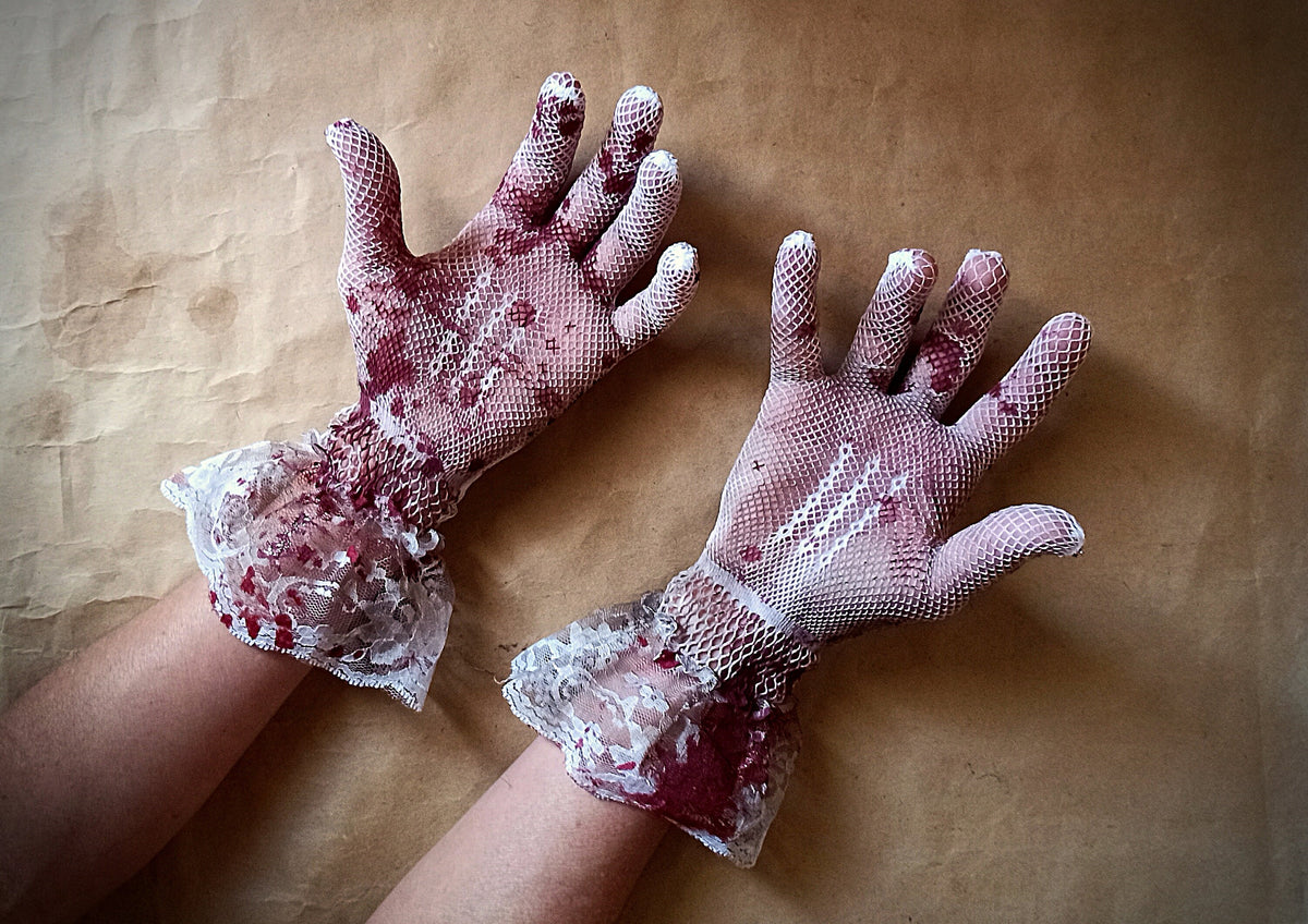 White Veil with Bloody White Roses Gothic Veil and Gloves
