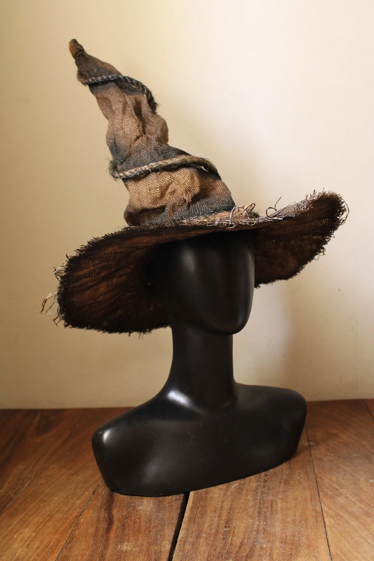 Scarecrow Hat inspired by Dr. Crane, Rdr2