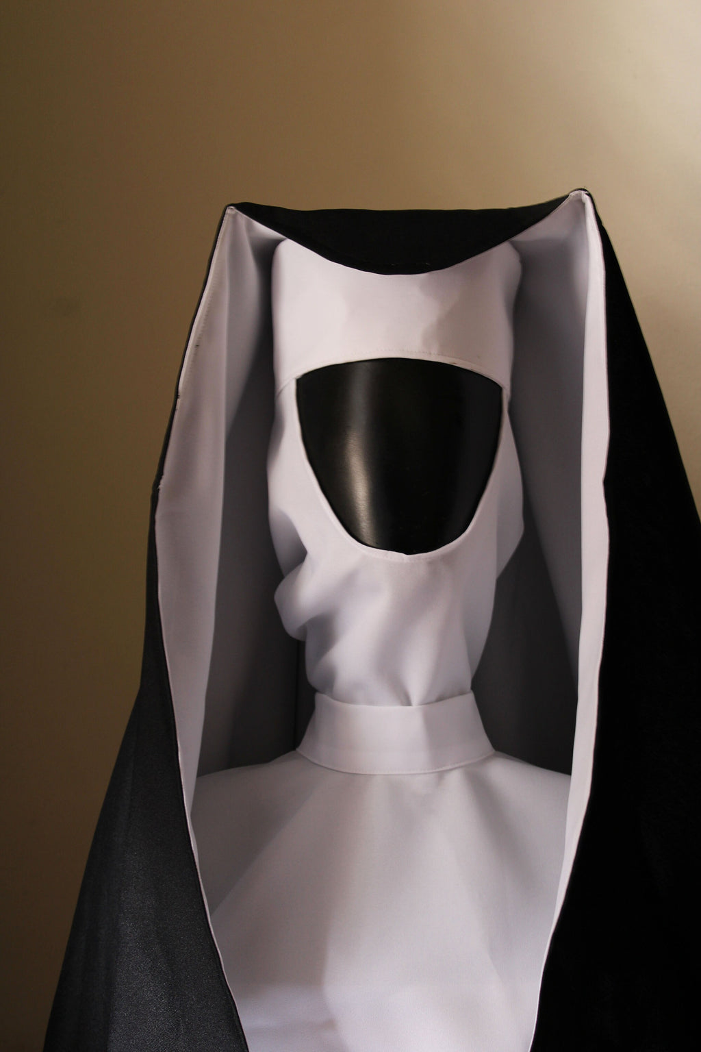 Nun Valak Cosplay, Renaissance Full outfit not included Top only