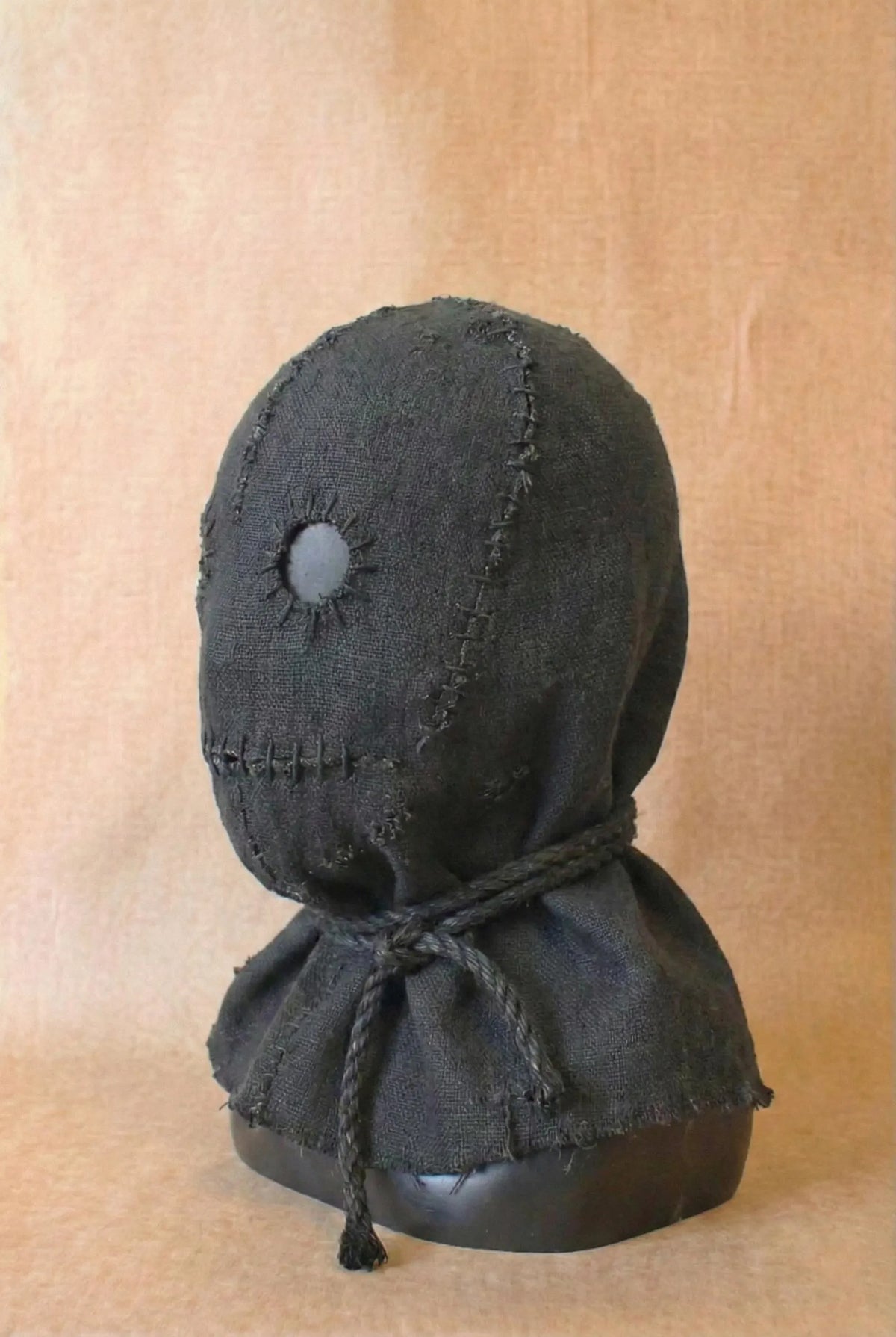 Sackleinen-Maske, körnige Textur, Horror-Kapuze, Used-Look-Jute