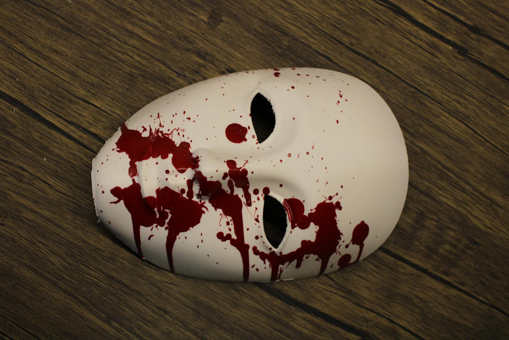 Von den Backrooms inspirierte Maske, gruselige, blutige gelbe Maske